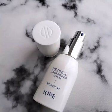 IOPE レチノール スーパーバウンス セラムのクチコミ「＜IOPE RETINOL SUPER BOUNCE SERUM＞を愛用中♪

研究所(Lab.....」（2枚目）