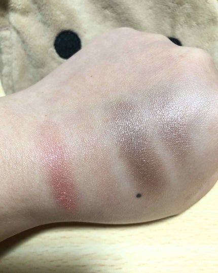 シングルカラーアイシャドウ/CEZANNE/単色アイシャドウを使ったクチコミ(3枚目)