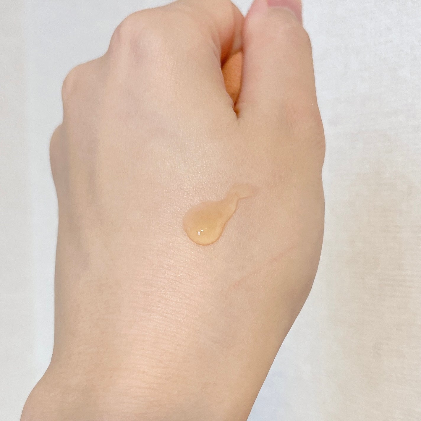 ジェル ビュスト タンサール/CLARINS/バスト・ヒップケアを使ったクチコミ(2枚目)