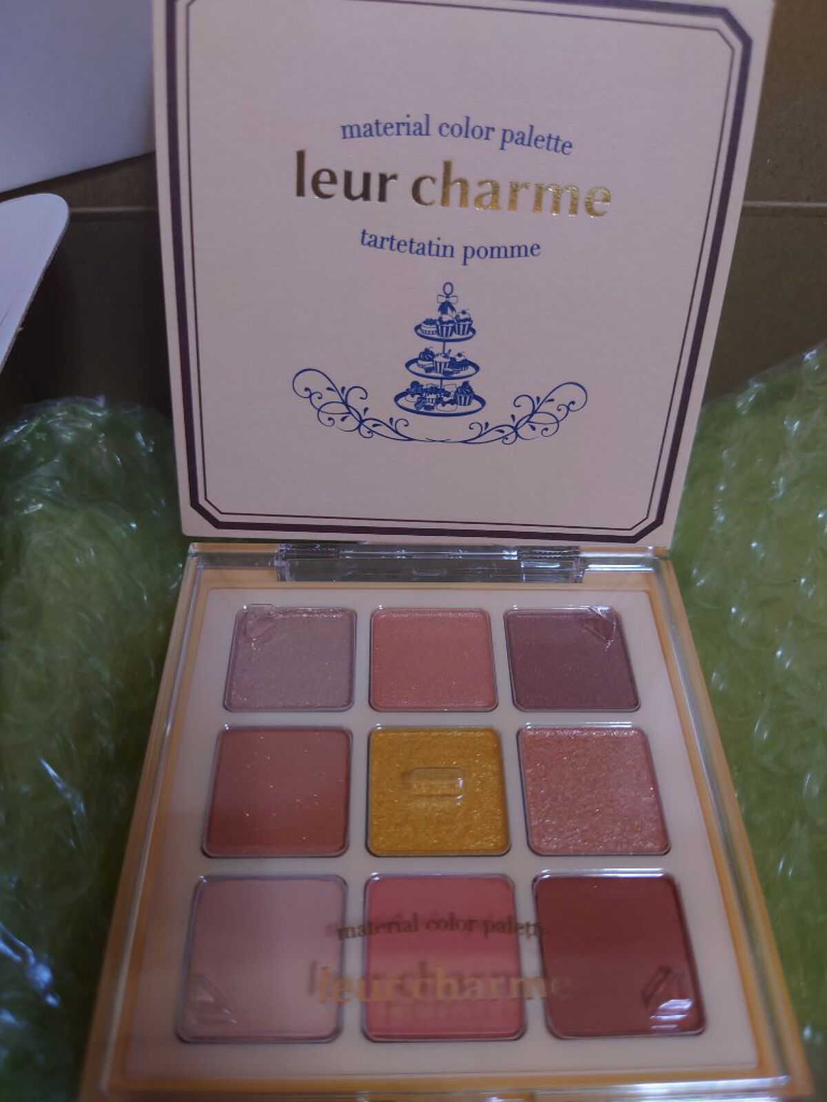 パーフェクトマルチアイズ/キャンメイク/アイシャドウパレットを使ったクチコミ（3枚目）