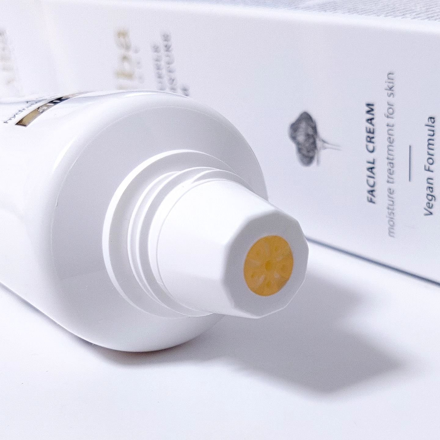 ホワイトトリュフダブルモイスチャークリーム/ダルバ/フェイスクリームを使ったクチコミ（2枚目）