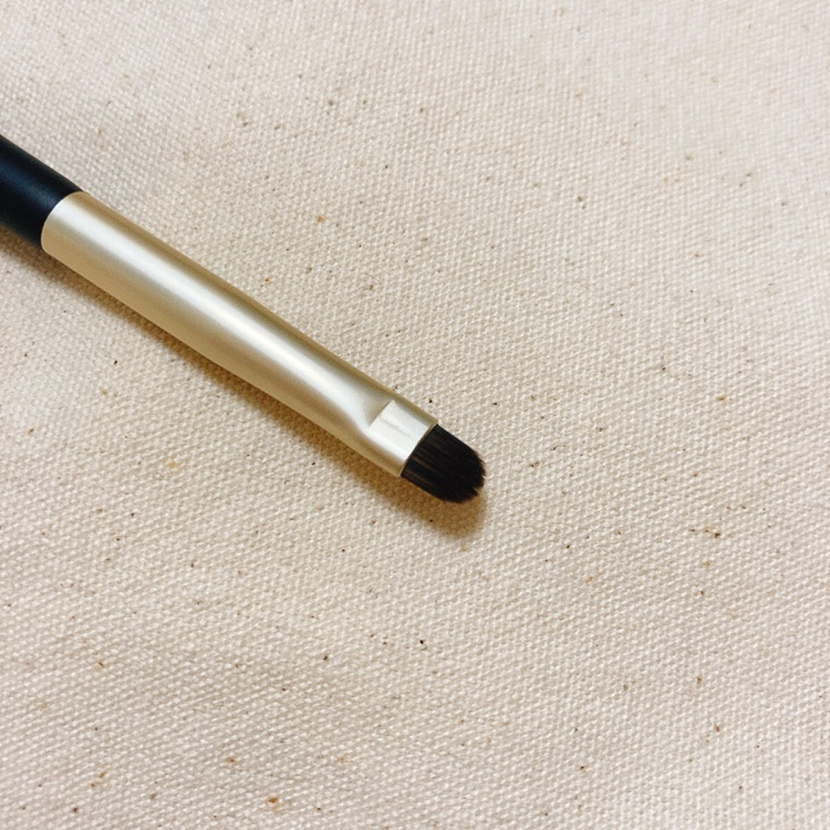 ダブルエンドコンシーラーブラシ/ロージーローザ/メイクブラシを使ったクチコミ（3枚目）