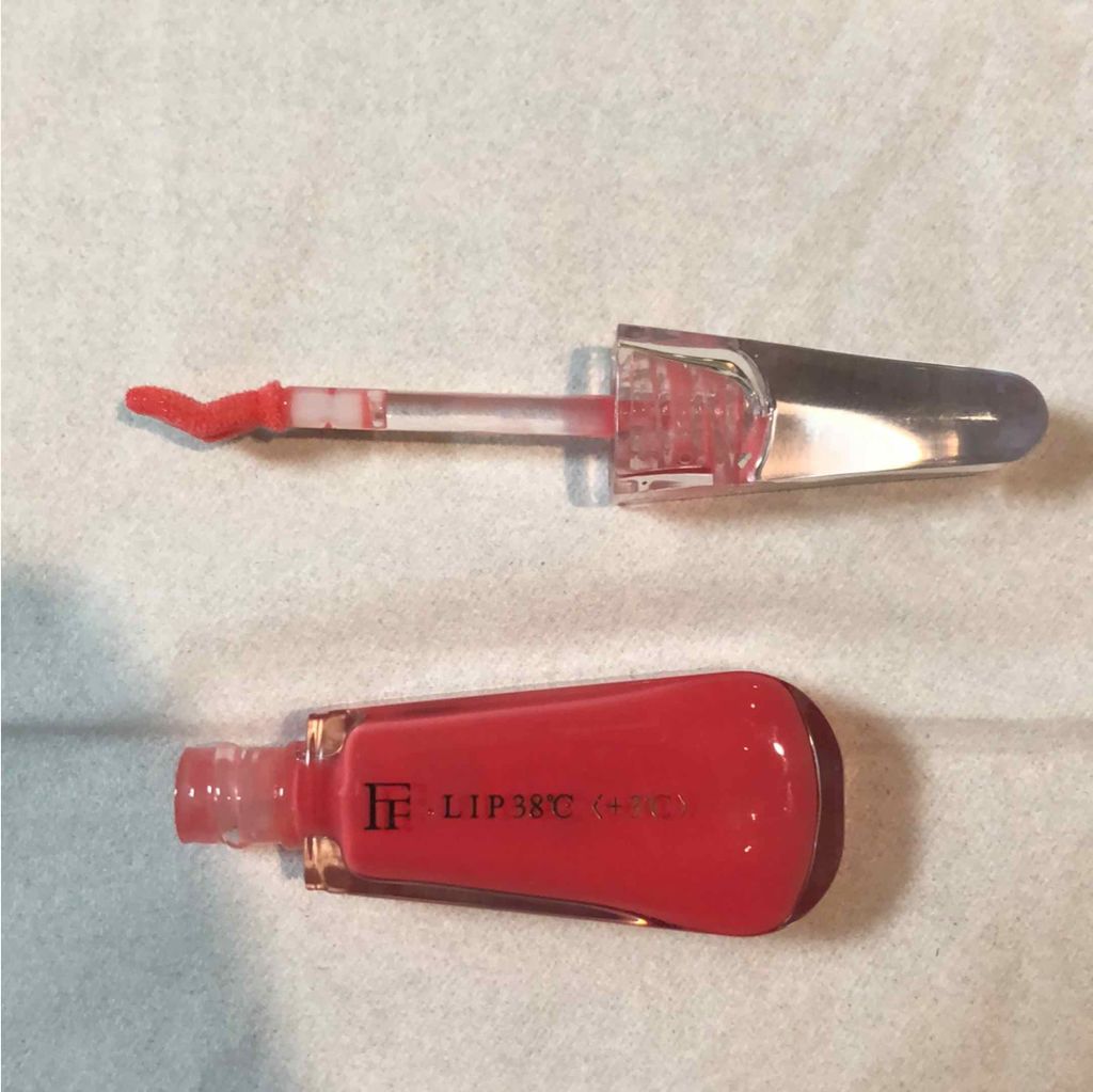 38°C / 99°F リップトリートメント (リップ美容液)/UZU BY FLOWFUSHI/リップケアを使ったクチコミ(2枚目)