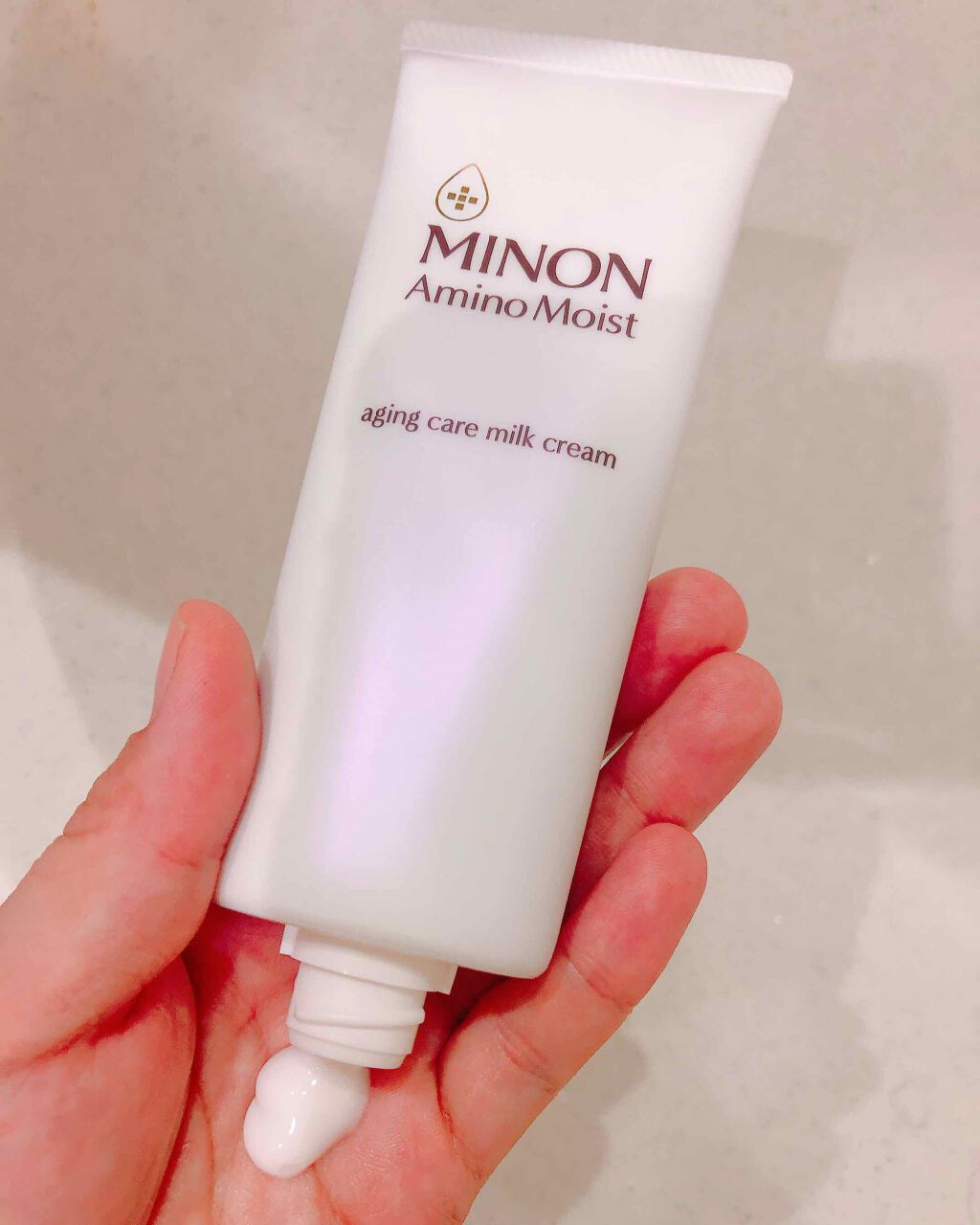 アラフォー母ちゃん on LIPS 「ミノンアミノモイストエイジングケアミルククリームをお試しさせて..」(1枚目)