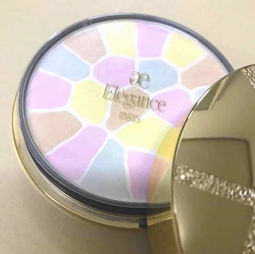 エレガンス ラ プードル オートニュアンス リクスィーズ/Elégance/プレストパウダーを使ったクチコミ（1枚目）
