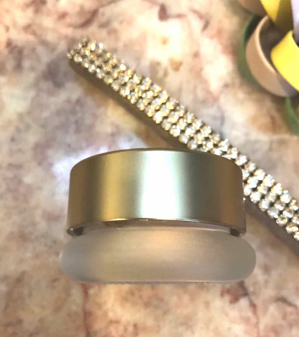 コンシーラー デイセラム/レ・メルヴェイユーズ ラデュレ/クリームコンシーラーを使ったクチコミ(3枚目)