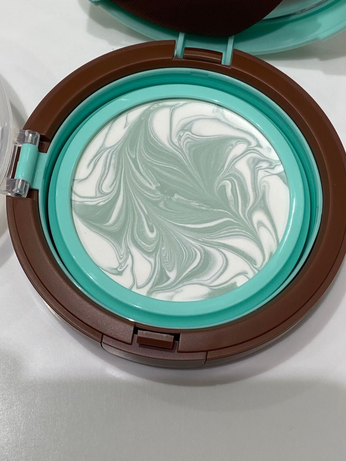 ジューシーパン スキンケアプライマー/A’pieu/化粧下地を使ったクチコミ(3枚目)