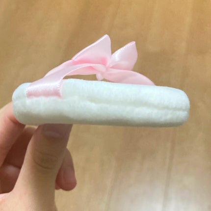 すっぴんパウダーC ホワイトフローラルブーケの香り/クラブ/プレストパウダーを使ったクチコミ(6枚目)