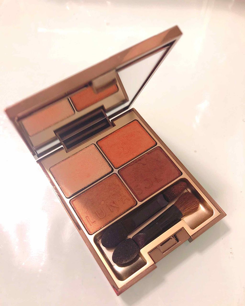 スキンモデリングアイズ/LUNASOL/アイシャドウパレットを使ったクチコミ(2枚目)