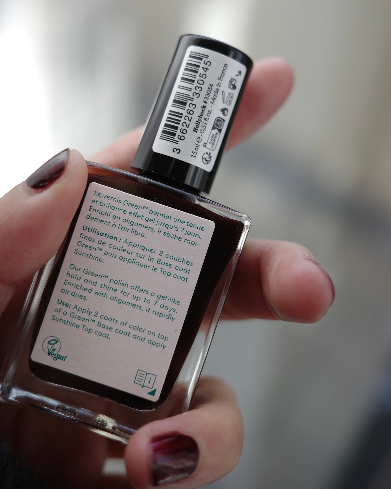 グリーン ナチュラルネイルカラー/manucurist/マニキュアを使ったクチコミ(2枚目)