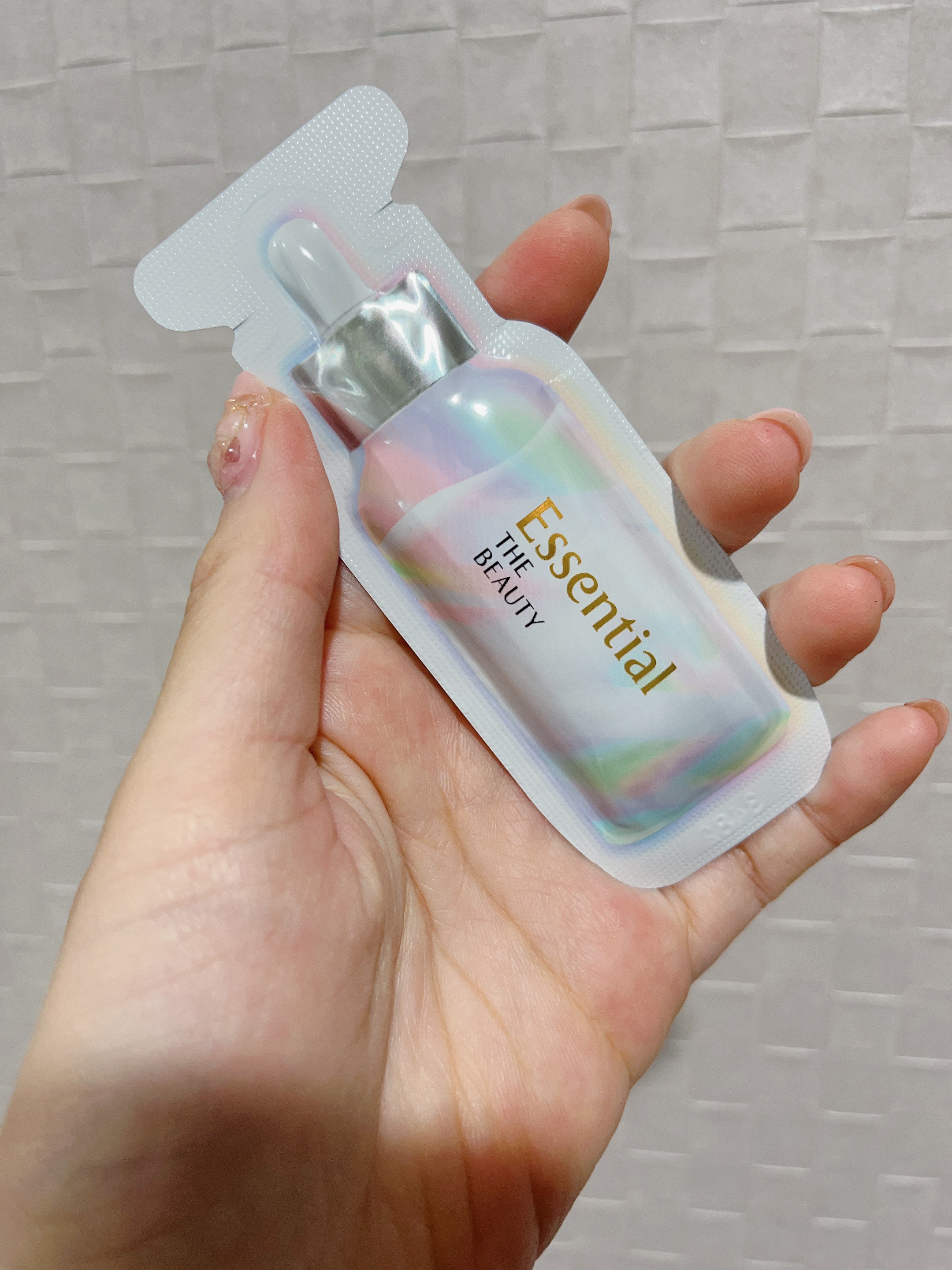 ザビューティ うるツヤチャージヘアパック/エッセンシャル/ヘアマスク・ヘアパックを使ったクチコミ（2枚目）