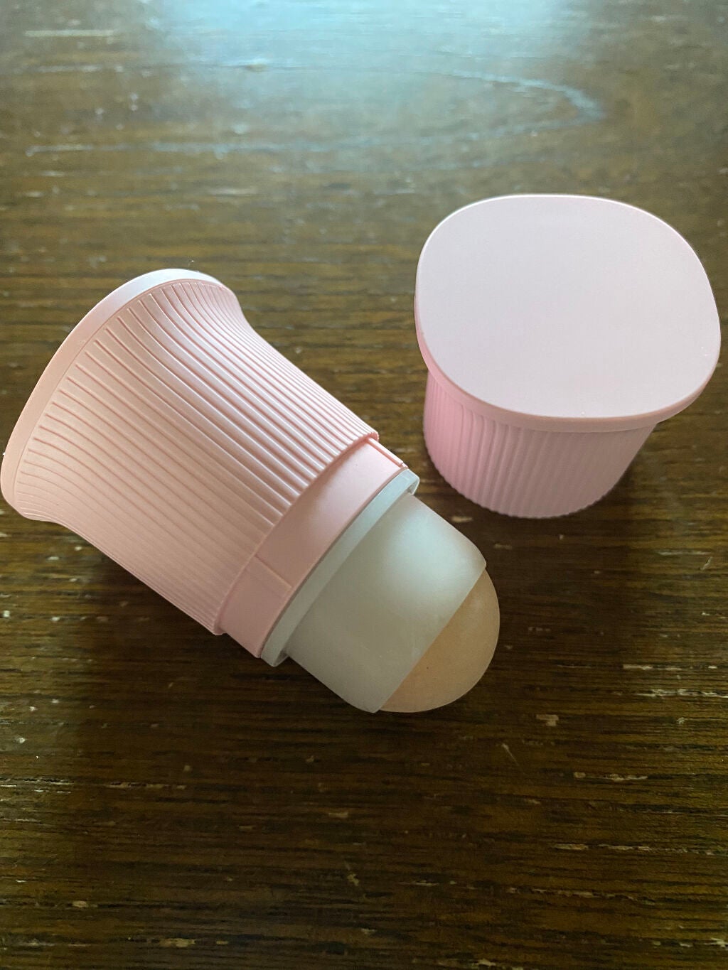 転がすあぶらとり紙/VALL/その他化粧小物を使ったクチコミ(4枚目)