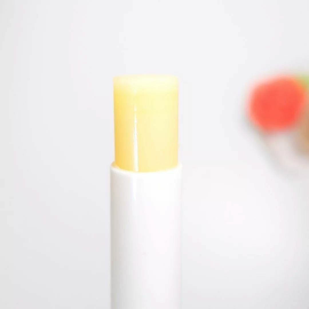 ニベア ディープモイスチャーリップ メルティタイプ/ニベア/リップクリームを使ったクチコミ（2枚目）