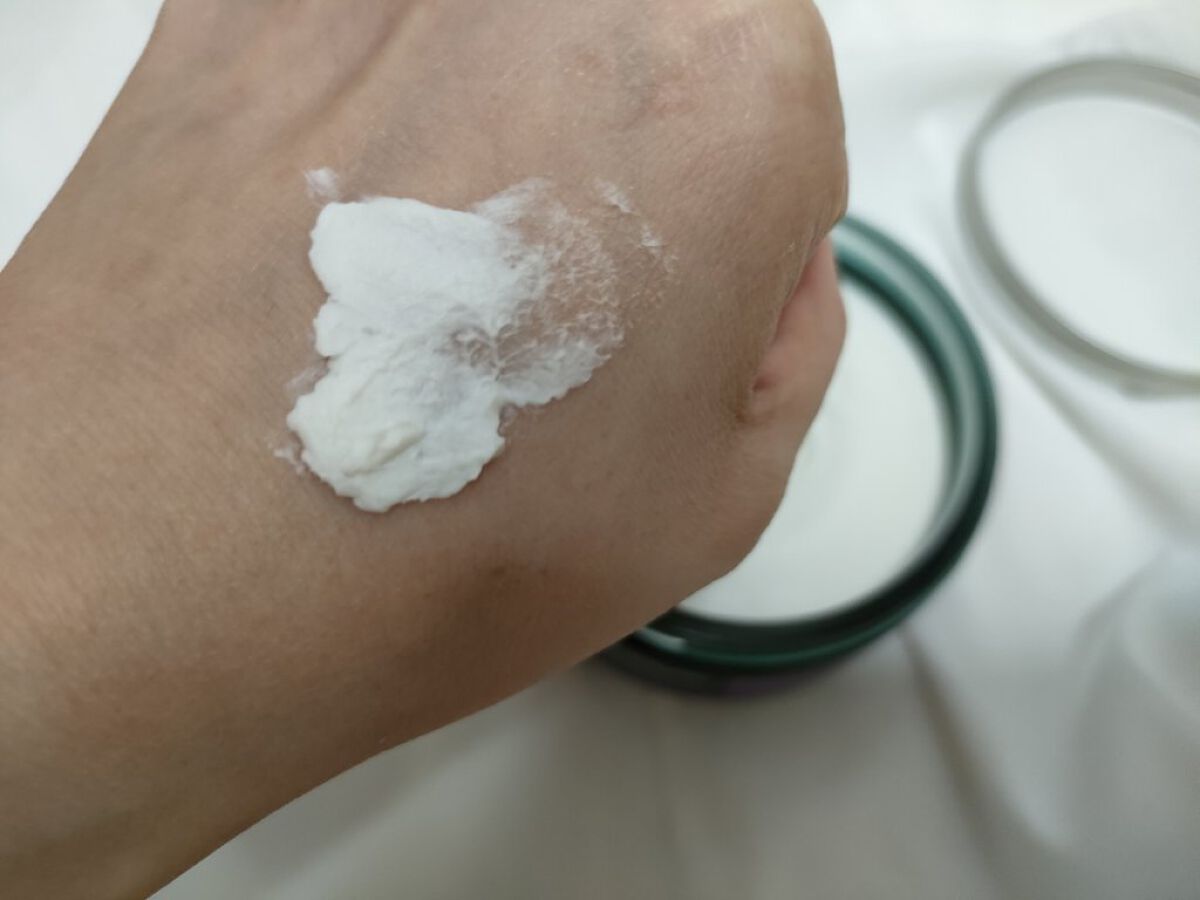 ウェルネス バーミィボディクリーム ラベンダー＆ベチバー/THE BODY SHOP/ボディクリームを使ったクチコミ（2枚目）