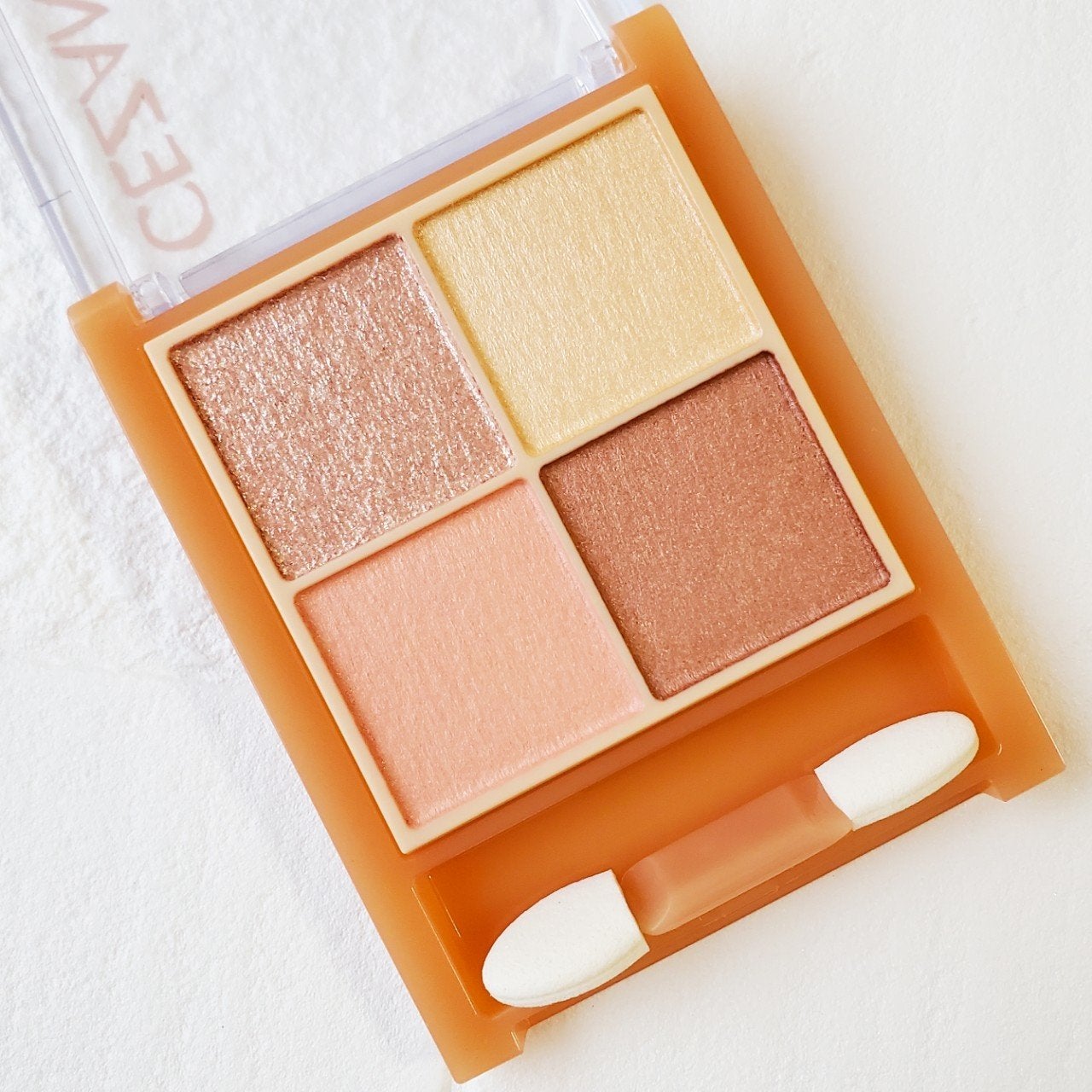 ベージュトーンアイシャドウ/CEZANNE/アイシャドウパレットを使ったクチコミ(3枚目)