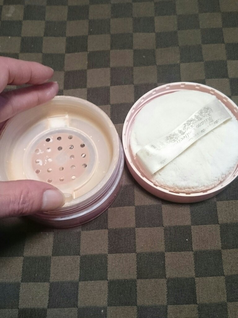 フィニッシュパウダー(クリア)/レヴュー/ルースパウダーを使ったクチコミ（2枚目）