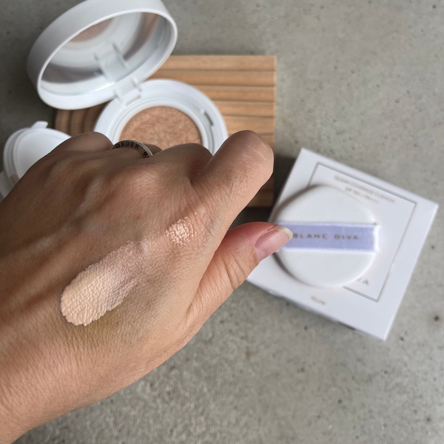 GLEAM COVERAGE CUSHION/BLANC DIVA/クッションファンデーションを使ったクチコミ(3枚目)