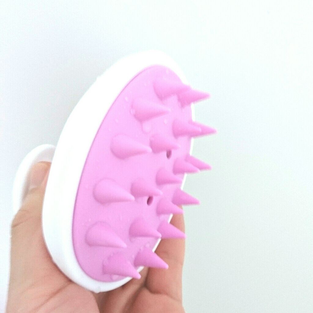 シャンプーマッサージャー/DAISO/スカルプブラシを使ったクチコミ（2枚目）