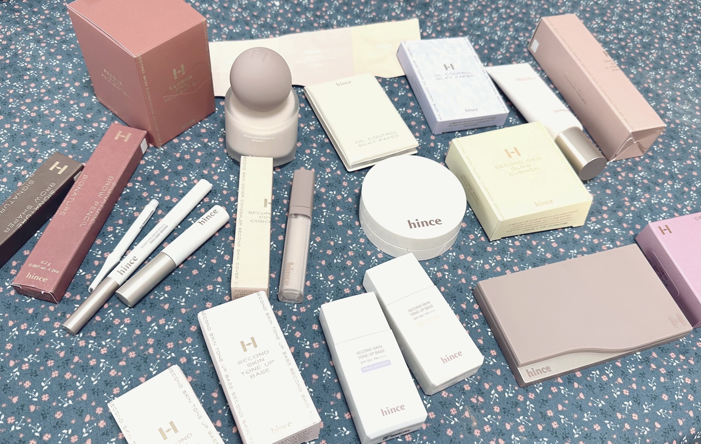 ニューデップスアイシャドウパレット/hince/アイシャドウパレットを使ったクチコミ（1枚目）