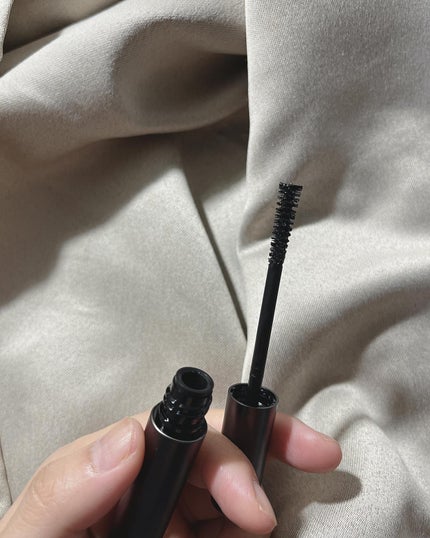 THREE ユナイテッドフルイドアイカラー/THREE/リキッドアイシャドウを使ったクチコミ(2枚目)