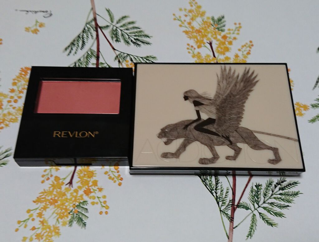 マット パウダー ブラッシュ #008 シルキーブラッシュ/REVLON/パウダーチークを使ったクチコミ（2枚目）