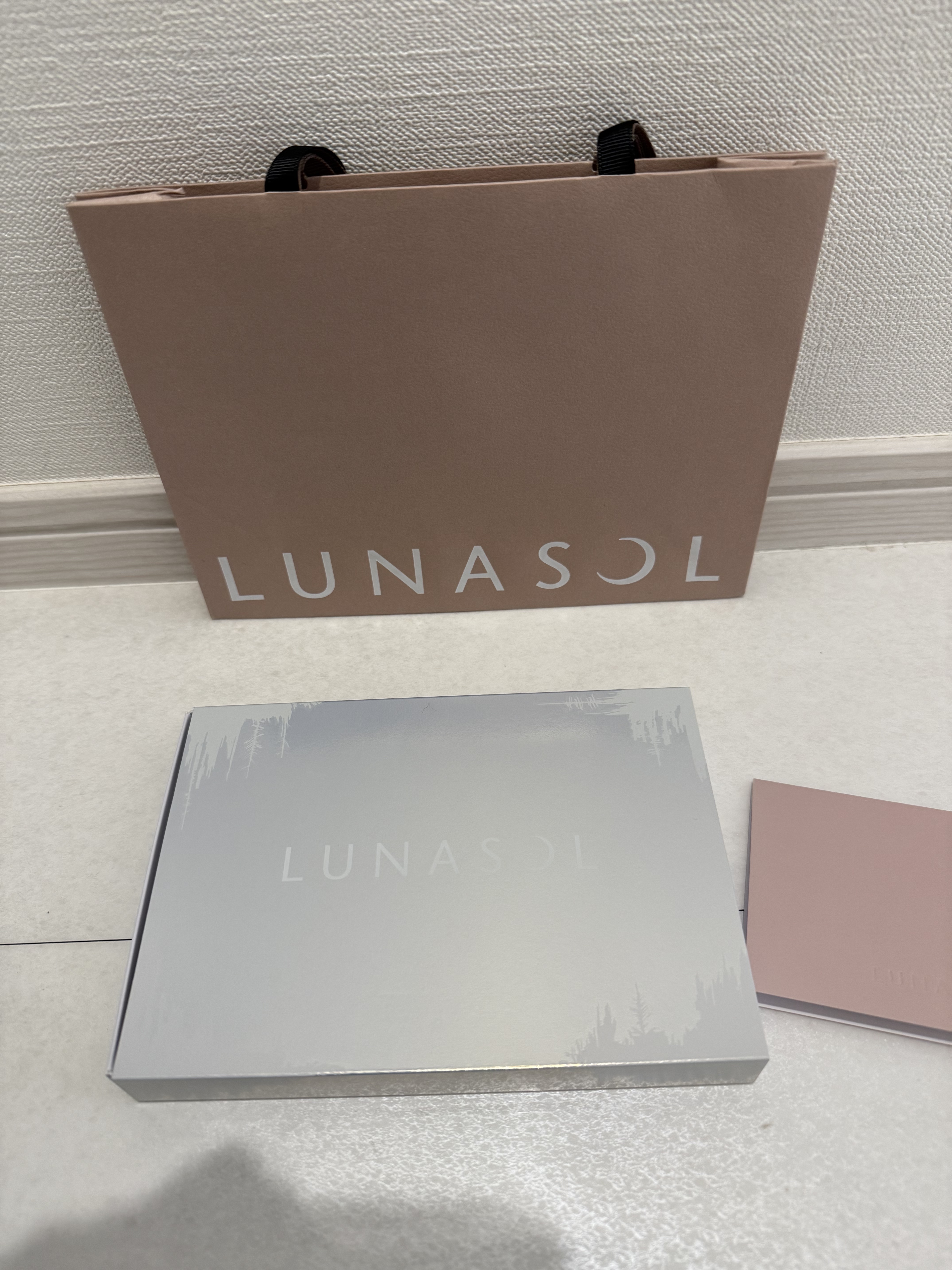 ルナソル フローズンガーデンコフレ/LUNASOL/メイクアップキットを使ったクチコミ（3枚目）