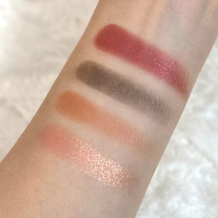 ローズウッドデイドリーム 4アイズ /RMK/アイシャドウパレットを使ったクチコミ(4枚目)