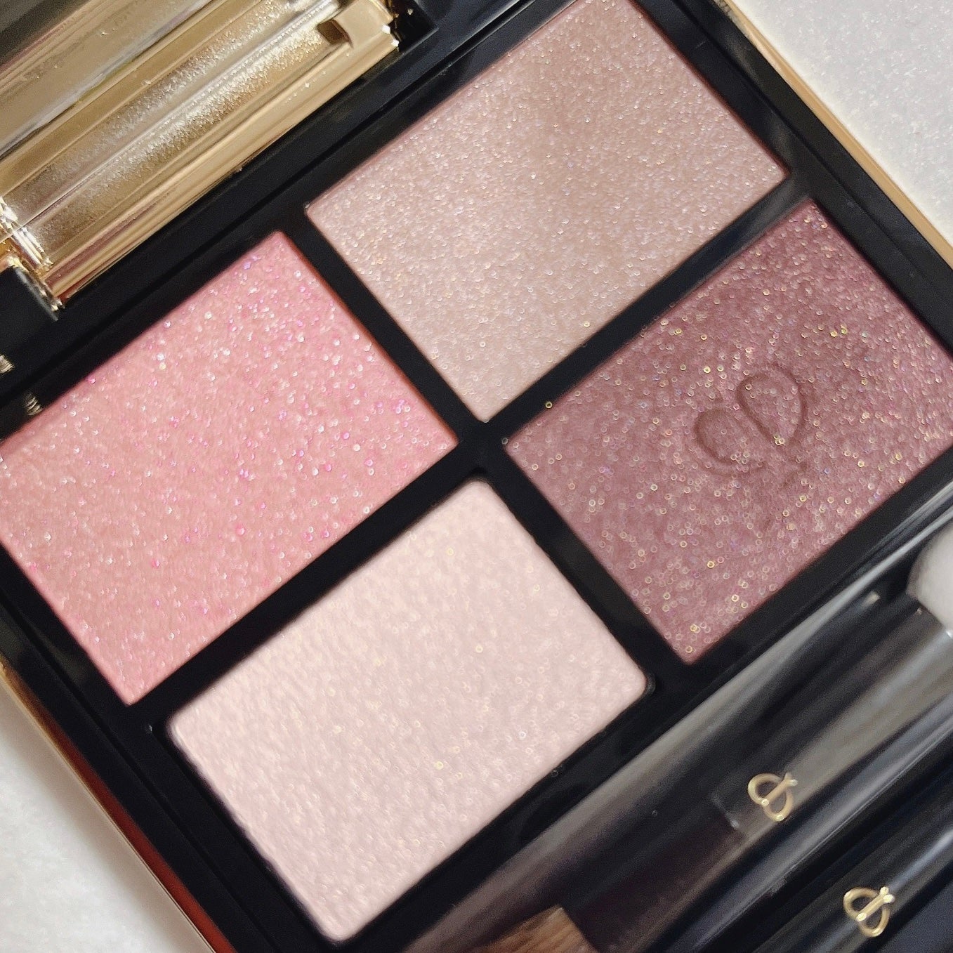 オンブルクルールクアドリ/クレ・ド・ポー ボーテ/アイシャドウパレットを使ったクチコミ(2枚目)