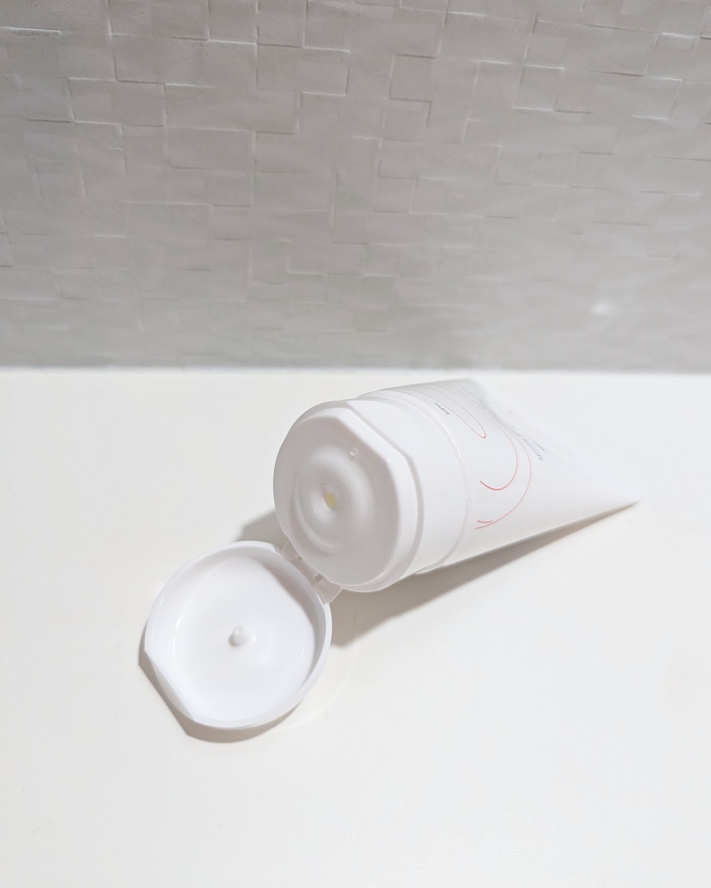 薬用ハンドクリーム/アベンヌ/ハンドクリームを使ったクチコミ（2枚目）