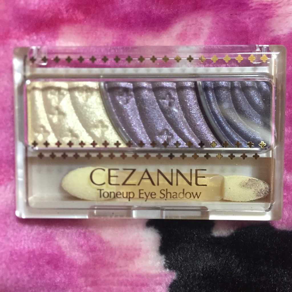 トーンアップアイシャドウ/CEZANNE/アイシャドウパレットを使ったクチコミ(1枚目)