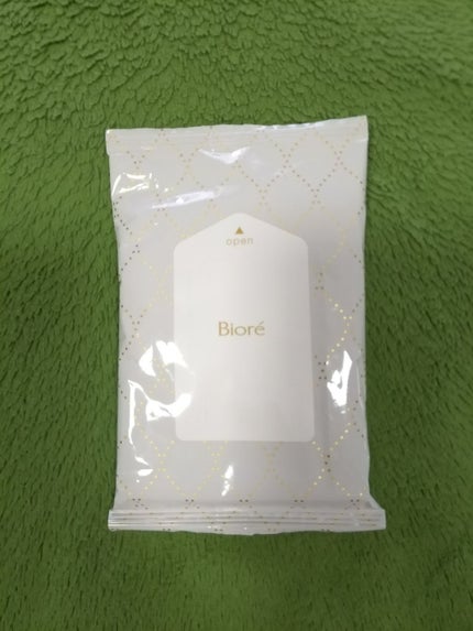 メイクの上からリフレッシュシート/ビオレ/フェイスシートを使ったクチコミ(2枚目)