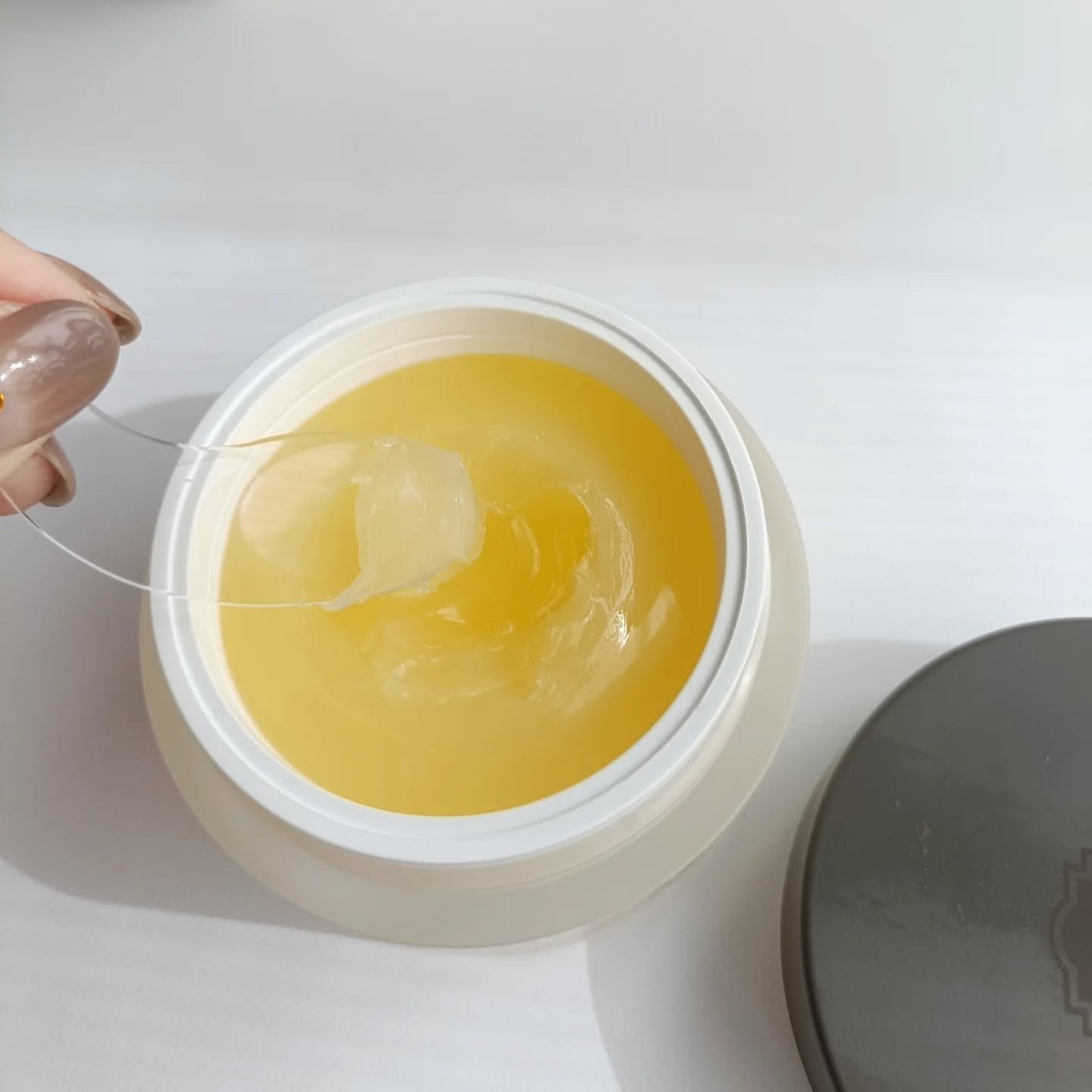 Pressed Serum Gold Apricot/BLITHE/美容液を使ったクチコミ(3枚目)