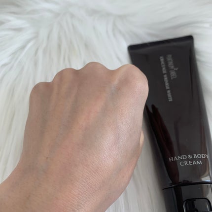 プラチナレーベル ホワイトニングリンクル ハンド&ボディクリーム/プラチナレーベル/ボディクリームを使ったクチコミ(4枚目)