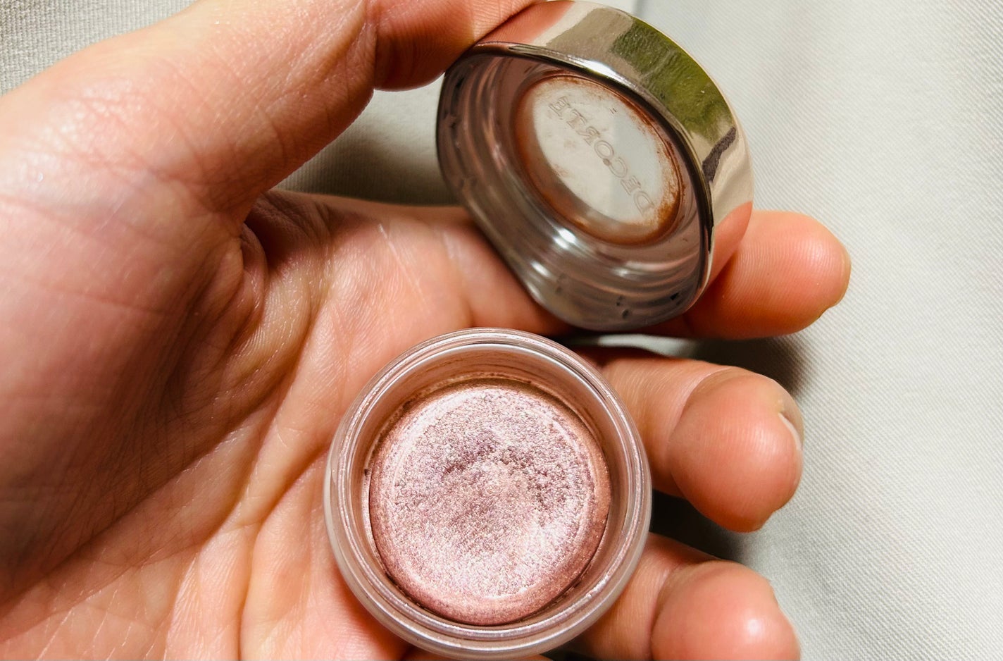 アイグロウ ジェム/DECORTÉ/ジェル・クリームアイシャドウを使ったクチコミ(1枚目)