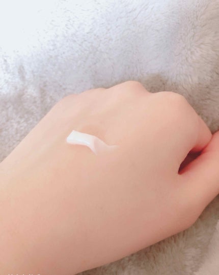 ハンドクリーム ストロベリー/THE BODY SHOP/ハンドクリームを使ったクチコミ(2枚目)