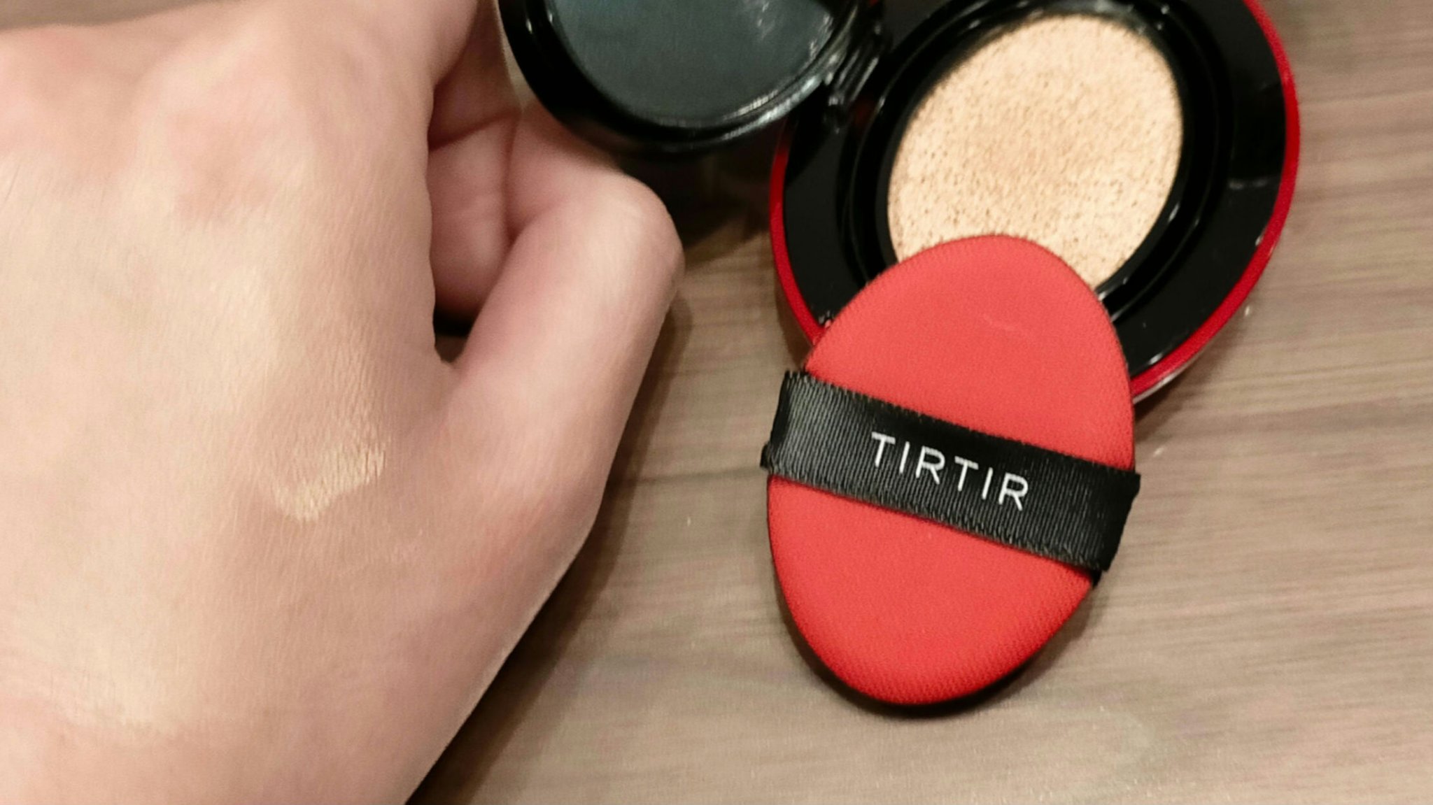 マスク フィット レッド クッション 17C ポーセリン ミニ/TIRTIR(ティルティル)/クッションファンデーションを使ったクチコミ（3枚目）