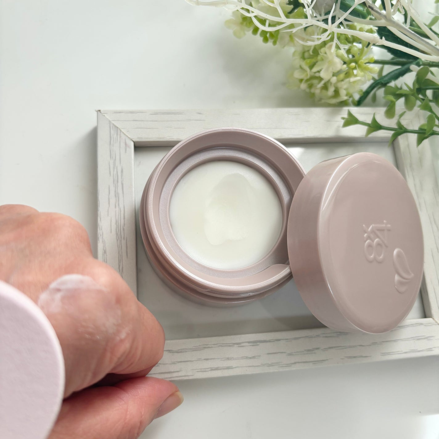 8x4 デオドラントパテ【医薬部外品】/8x4/デオドラント・制汗剤を使ったクチコミ(3枚目)