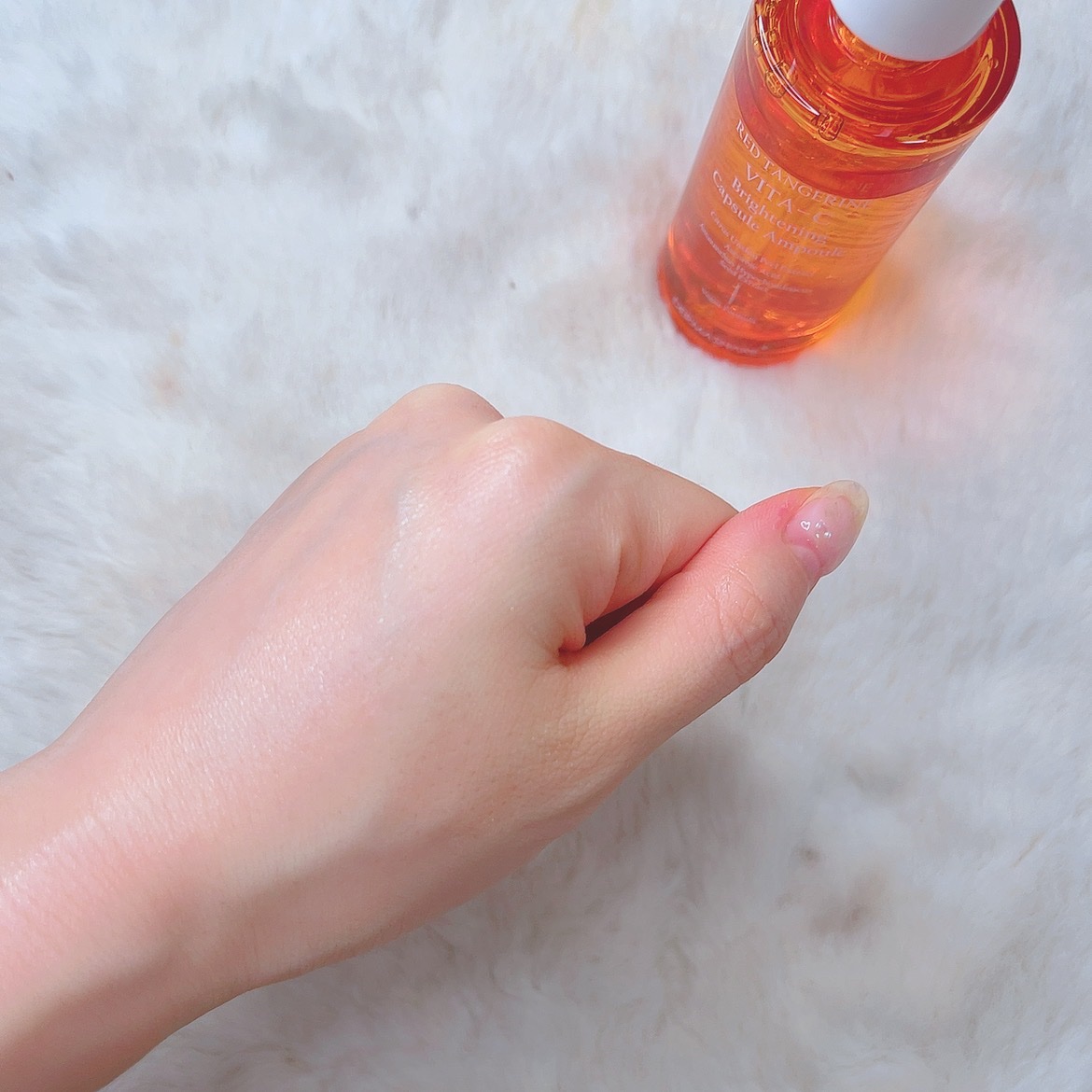 レッドタンジェリンVITA-Cカプセルセラム/DERMASHARE/美容液を使ったクチコミ（3枚目）