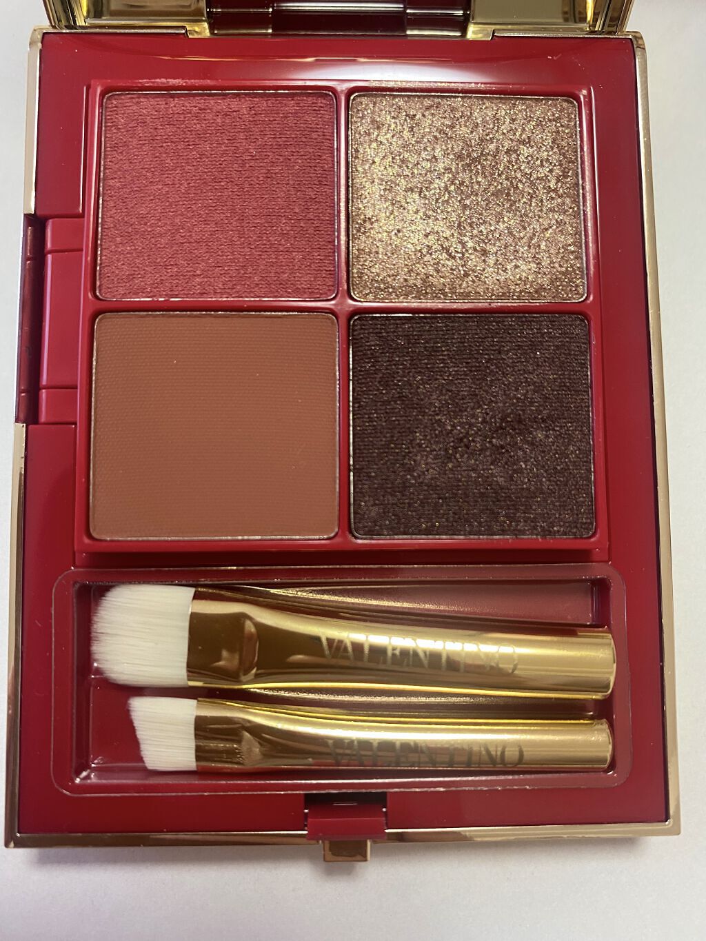 ヴァレンティノ ビューティ カラーフリップのクチコミ「いいね、フォローありがとうございます♡
𝕋𝕙𝕒𝕟𝕜 𝕪𝕠𝕦 ❤︎"

ヴァレンティノ ビューテ.....」（3枚目）