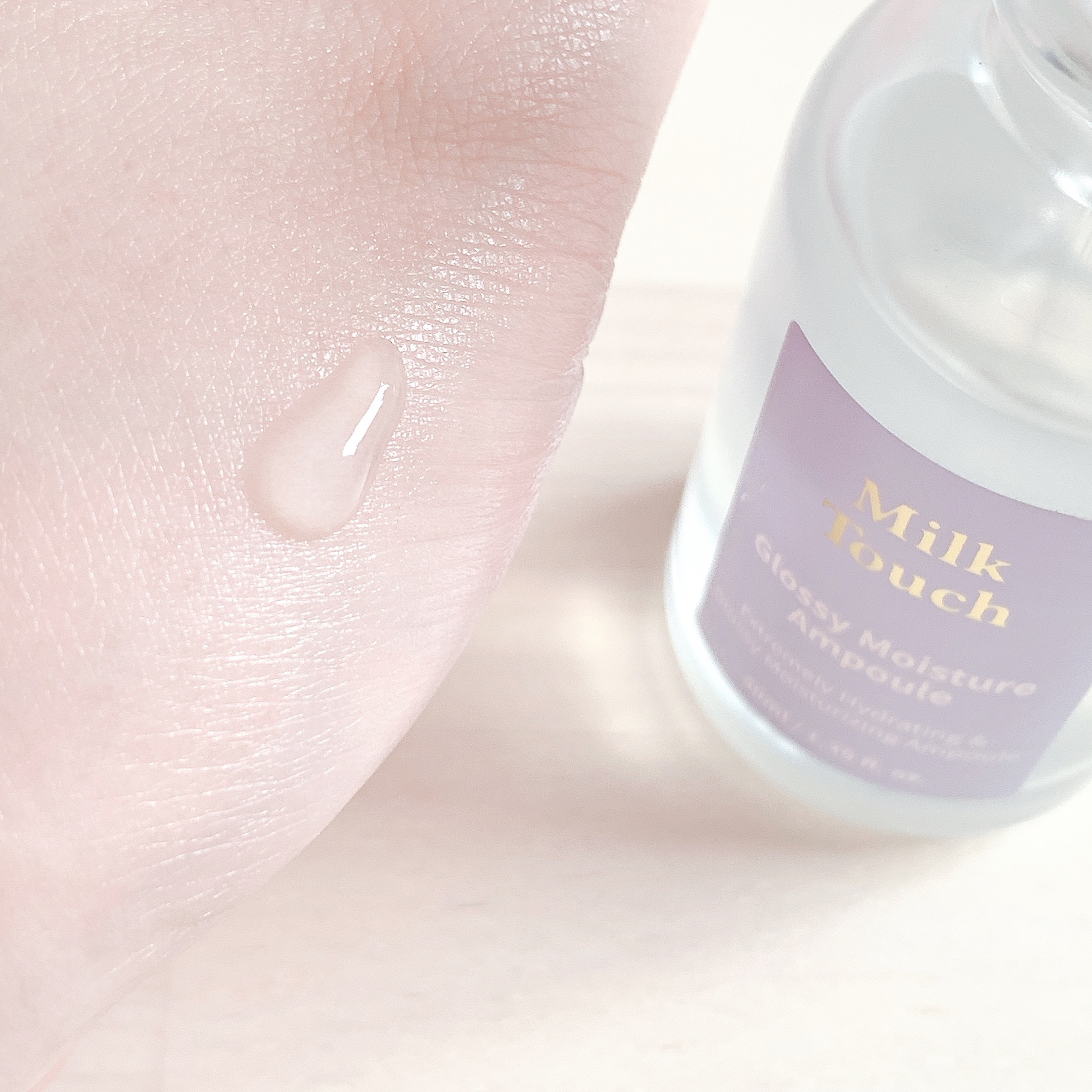 グロッシー モイスチャー アンプル/Milk Touch/美容液を使ったクチコミ（3枚目）