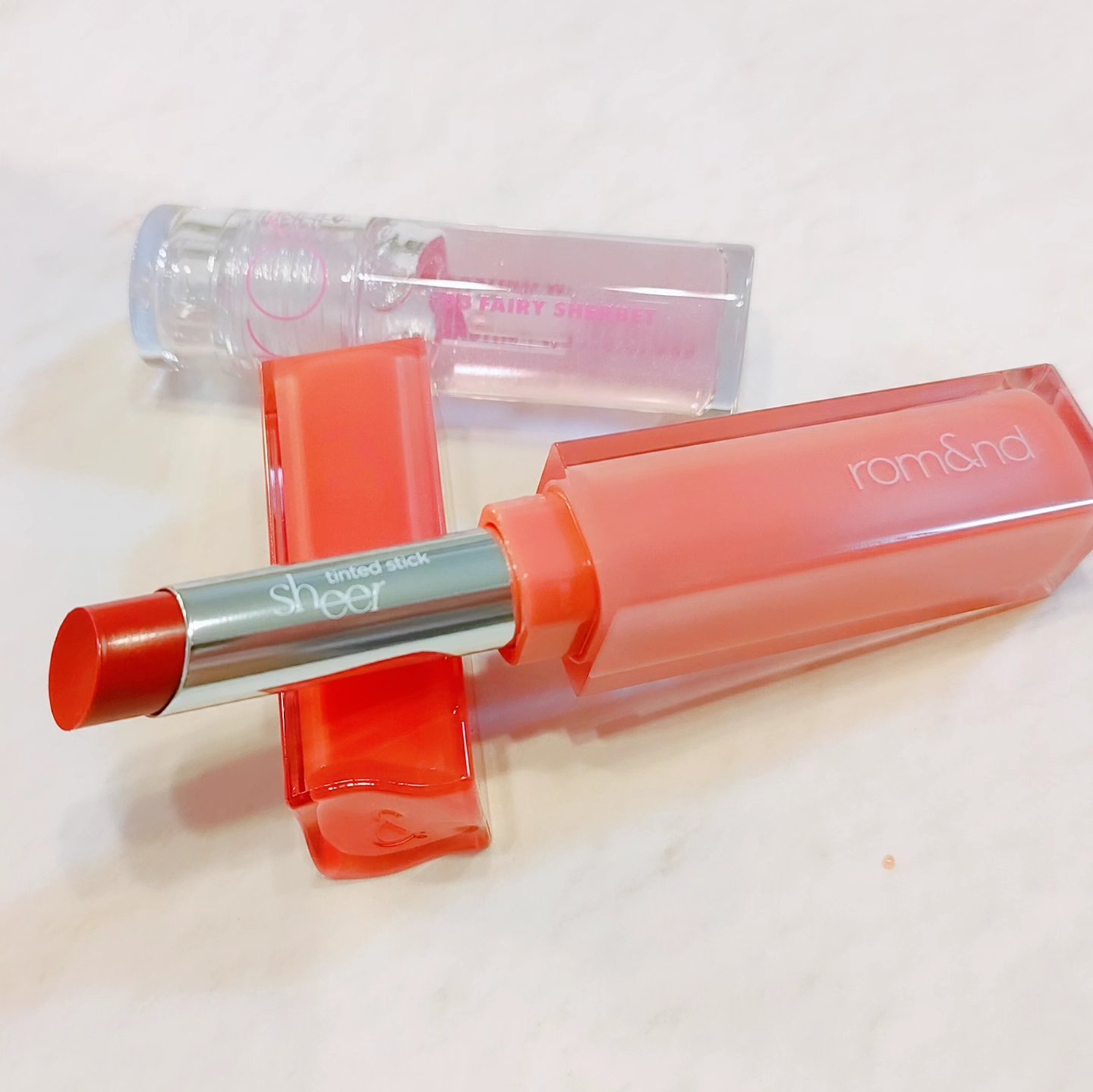 グラスティングウォーターグロス/rom&nd/リップグロスを使ったクチコミ（2枚目）