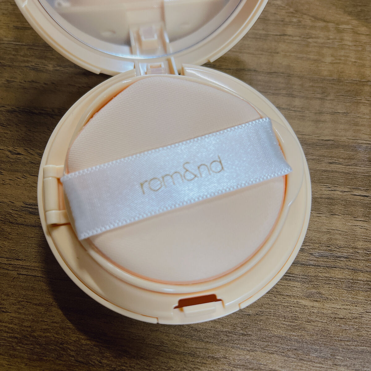 ベターザンマットクッション/rom&nd/クッションファンデーションを使ったクチコミ（2枚目）