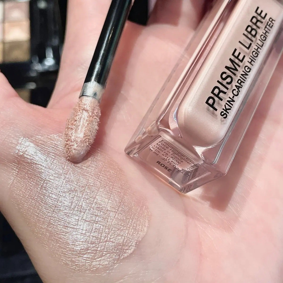 プリズム・リーブル・ハイライター/GIVENCHY/パウダーハイライトを使ったクチコミ(2枚目)