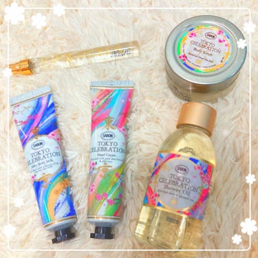 【SABON】

SABON×書道家・万美との
モダンジャポニズムコラボレーション

【香り】
TOKYO CELEBRATION
爽やかなレモンとグリーンジャスミンと
オレンジブロッサム、ヘリオトロー