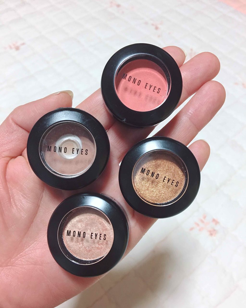 モノアイズ アイシャドウ/ARITAUM/単色アイシャドウを使ったクチコミ（1枚目）