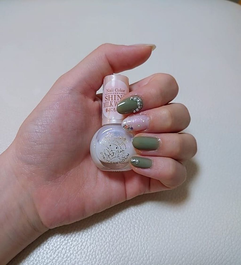 カラフルネイルズ/キャンメイク/マニキュアを使ったクチコミ(7枚目)