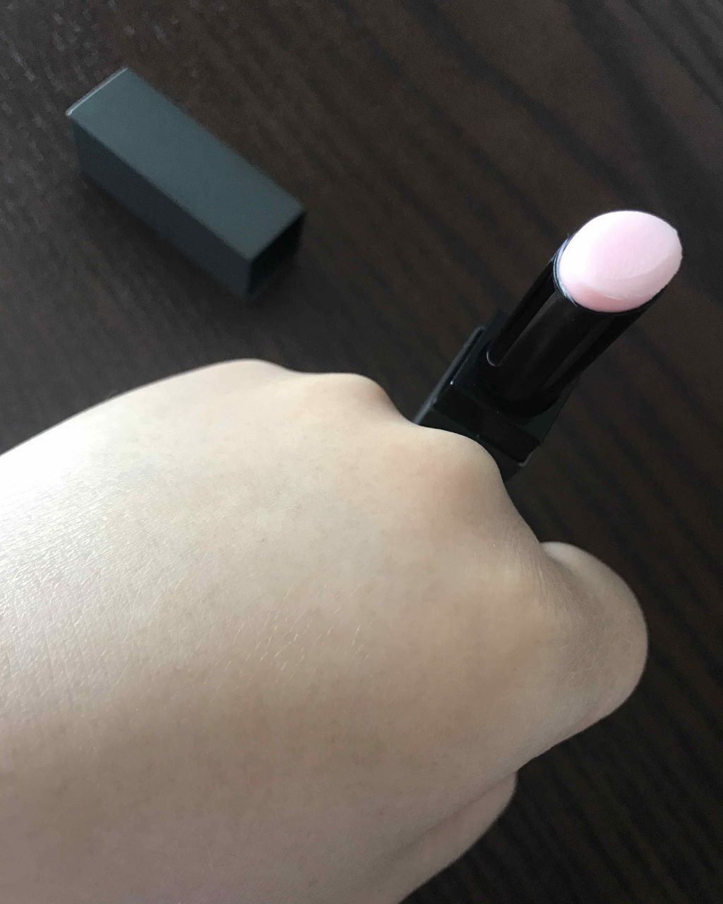 ウイスパーグロスフォーアイ/THREE/リキッドアイシャドウを使ったクチコミ(3枚目)