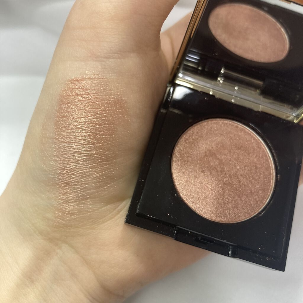 サテン クラッシュ/YVES SAINT LAURENT BEAUTE/単色アイシャドウを使ったクチコミ（2枚目）