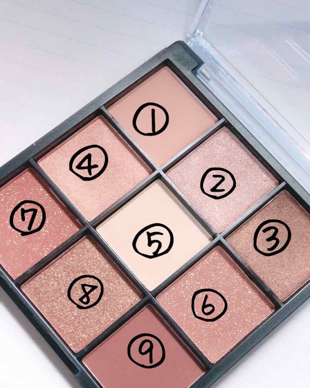 UR GLAM　BLOOMING EYE COLOR PALETTE/U R GLAM/アイシャドウパレットを使ったクチコミ（1枚目）