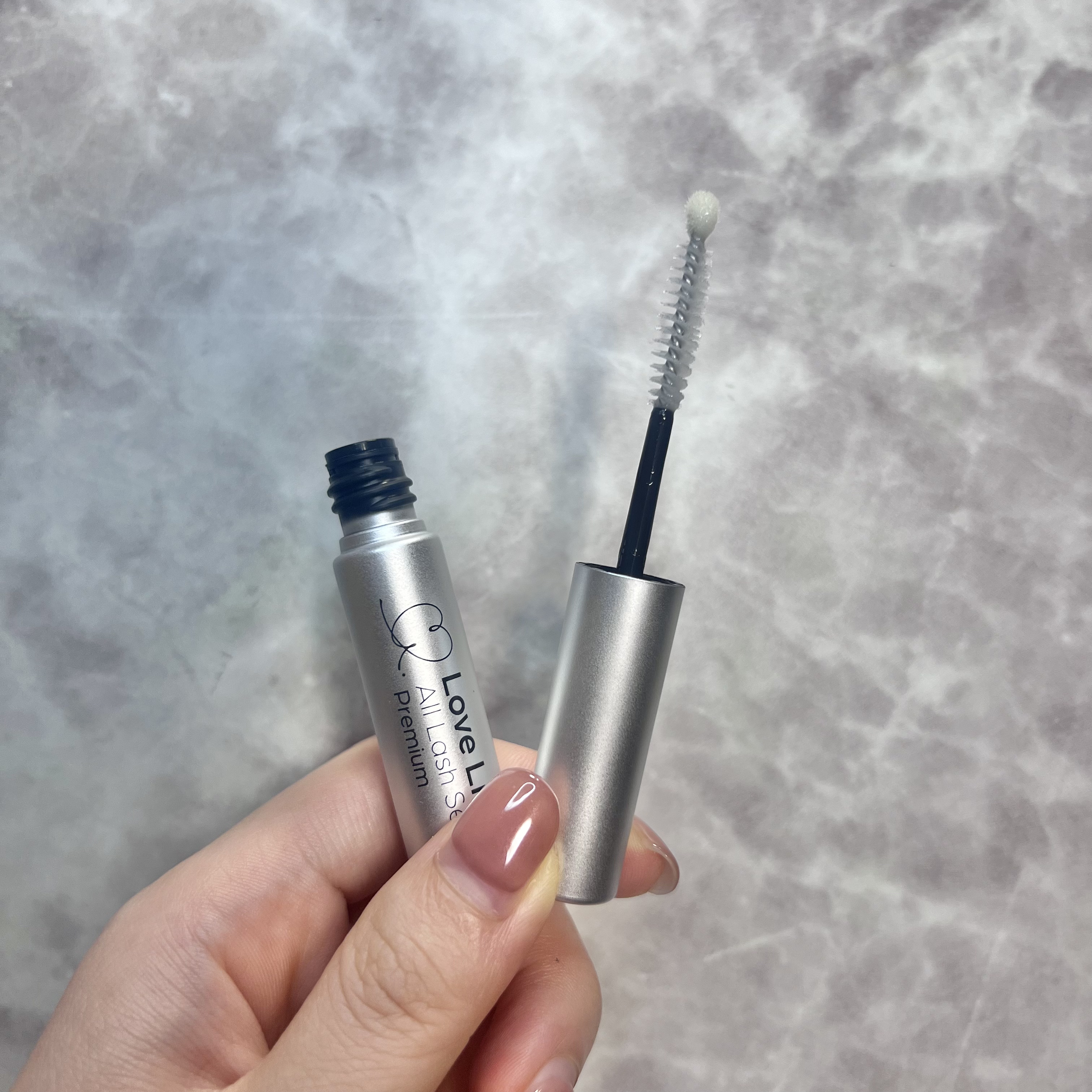 ラブ・ライナー　オールラッシュセラム　プレミアム/ラブ・ライナー/まつげ美容液を使ったクチコミ（3枚目）